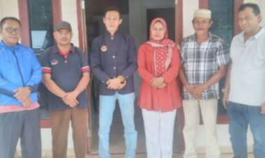 Tokoh Perempuan Kinali Yuliharti, SE Berkunjung Ke Kantor LPPKI Pasaman Barat