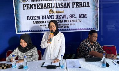 "Penyebarluasan Perda 14 Tahun 2018, Roem Diani Dewi Melaksanakan Sosialisasi dan Perkumpulan"