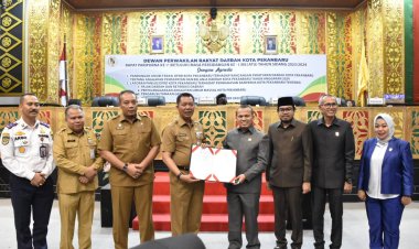 "Ranperda Pajak dan Retribusi Akhirnya Disahkan dalam Sidang Paripurna"