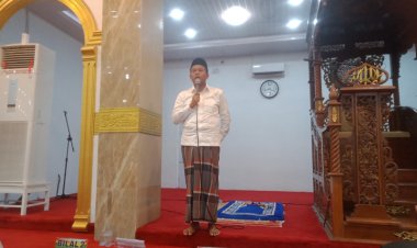 Wakil Bupati Rohil Mengikuti Tarawih Malam Pertama Ramadhan di Masjid Al Ikhlas: Mari Kita Manfaatkan Momentum Ramadhan dengan Sebaik-baiknya