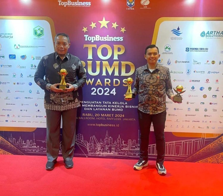 Pemko Pekanbaru Meraih 3 Penghargaan Teratas dalam Top BUMD Awards 2024