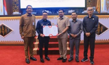 DPRD Pekanbaru Sampaikan Rekomendasi atas LKPJ Pemko Tahun 2023
