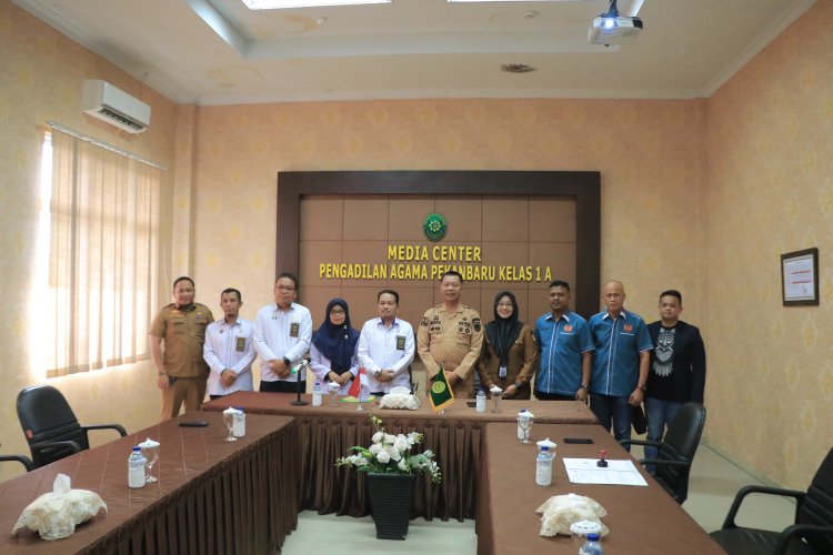 Sekdako Indra Pomi Tandatangani BMN, KONI Pekanbaru Pindah ke Gedung Eks PA