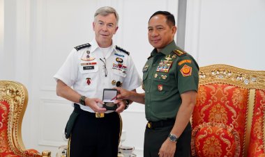 Panglima TNI Jenderal Agus Subiyanto Terima Kunjungan Dankoopsus Militer AS di Mabes TNI