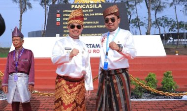 Wakil Ketua DPRD Pekanbaru dan Pj Walikota Hadiri Upacara Peringatan Hari Lahir Pancasila di Blok Rokan