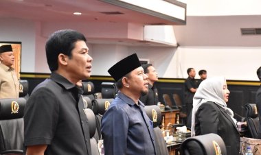 Rapat Paripurna Ke-7 DPRD Kota Pekanbaru Bahas Rancangan Peraturan dan Pembentukan Panitia Khusus