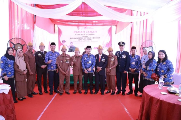 Peringatan Hari Pahlawan, Pj Wali Kota Pekanbaru Ajak Warga Teladani Jiwa Patriotisme