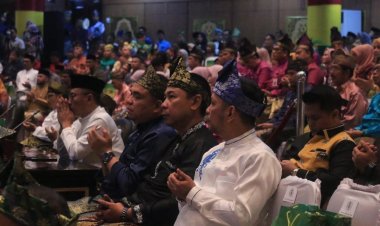 Tengku Azwendi Fajri Hadiri Rapat Paripurna HUT ke-67 Provinsi Riau, Dorong Sinergi untuk Pembangunan Berkelanjutan