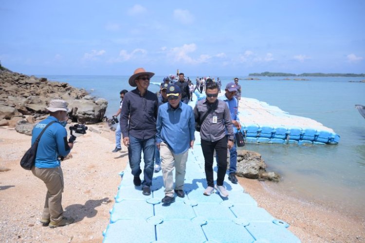 Bupati dan Wabup Rokan Hilir Kunjungi Pulau Jemur, Destinasi Bahari Perbatasan yang Mempesona