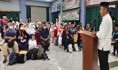 440 Jamaah Haji Kampar Tiba Selamat, Disambut Bupati Ahmad Yuzar