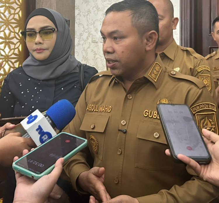 Iyeth Bustami Dukung Pemerataan Listrik Riau