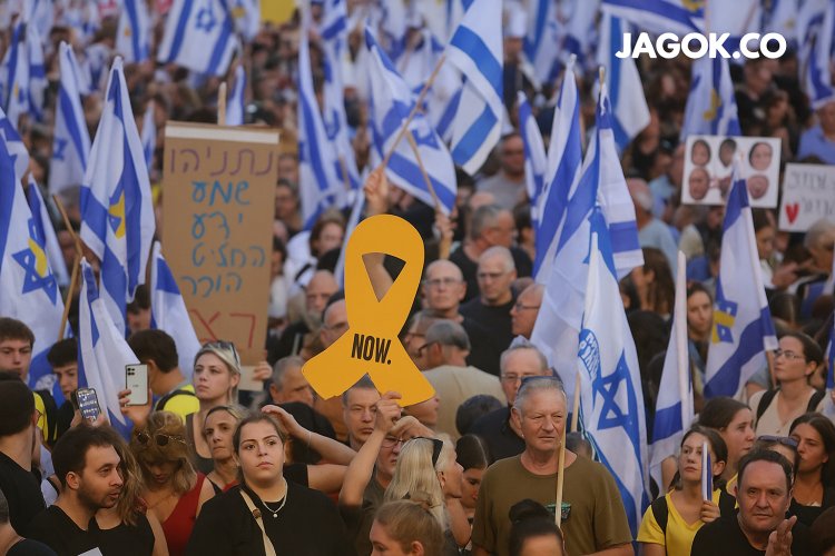 Protes Massal Desak Netanyahu Segera Bebaskan Sandera