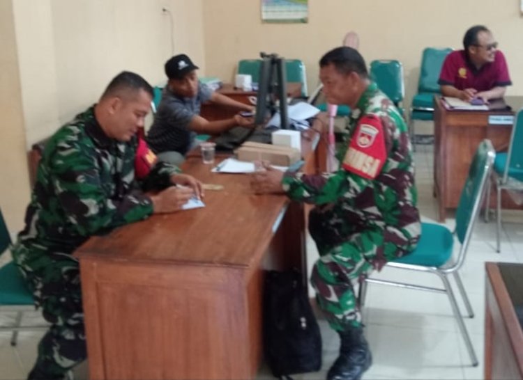 Babinsa Sragen Lakukan Pendataan Tenaga Kesehatan Desa