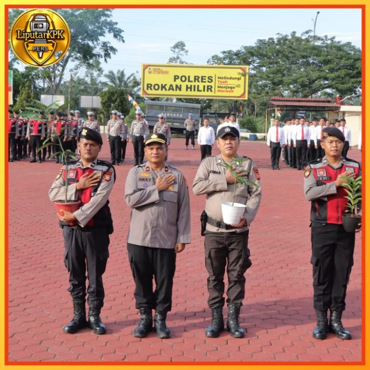 Polres Rohil Hadiahkan Bibit Pohon untuk Personel Ultah