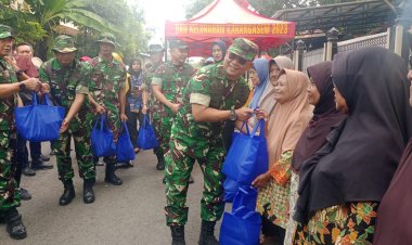 Ketua Wasev TNI Kunjungi TMMD Surakarta, Salurkan Bantuan Sembako
