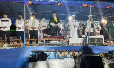 Pulau Terubuk Bersholawat Peringati Haul Raja Kecik