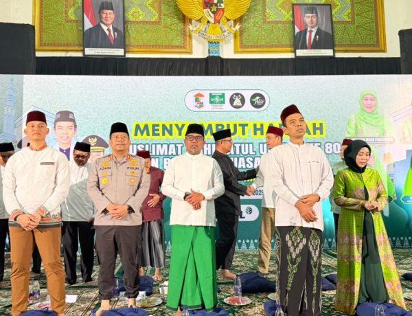 Zukri Hadiri Buka Puasa Bersama Muslimat NU dan Abdul Somad