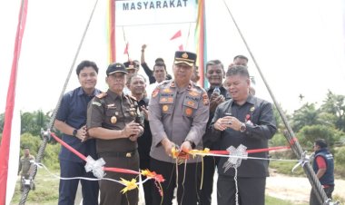 Kapolri Resmikan Jembatan Merah Putih Presisi di Kuansing