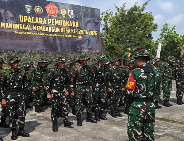 150 Personil Tim Satgas TMMD Ke 129 Kodim 0313/ KPR Laksanakan Serpras Menuju Pangkalan Terap