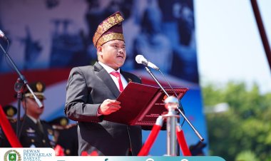 Ketua DPRD Bengkalis Bacakan Proklamasi HUT ke-81 RI