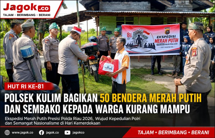 HUT RI Ke-81, Polsek Kulim Bagikan 50 Bendera Merah Putih dan Sembako